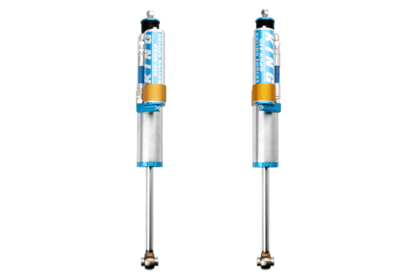 King Shocks 2005+ Ford F-250/F-350 4WD Front 2.5 Dia Remote Res Shock for 1-2.5in Lift (Pair) - 25001-372