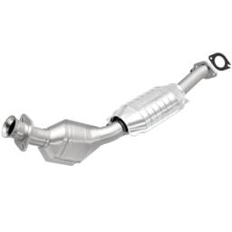MagnaFlow Conv DF 96-00 Crown Vic 4.6L OEM - 51895
