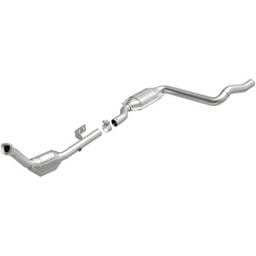 Magnaflow Conv DF 2003 ML350 3.7L Underbody - 52116