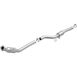 Magnaflow Conv DF 2013-2017 SL550 V8 4.6 OEM Underbody - 21-572