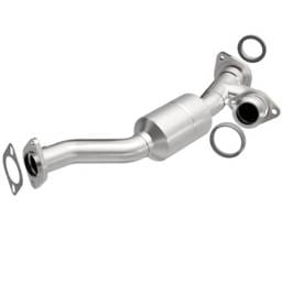 MagnaFlow Conv DF 01-03 Montero 3L Passenger Side Front OEM - 49512
